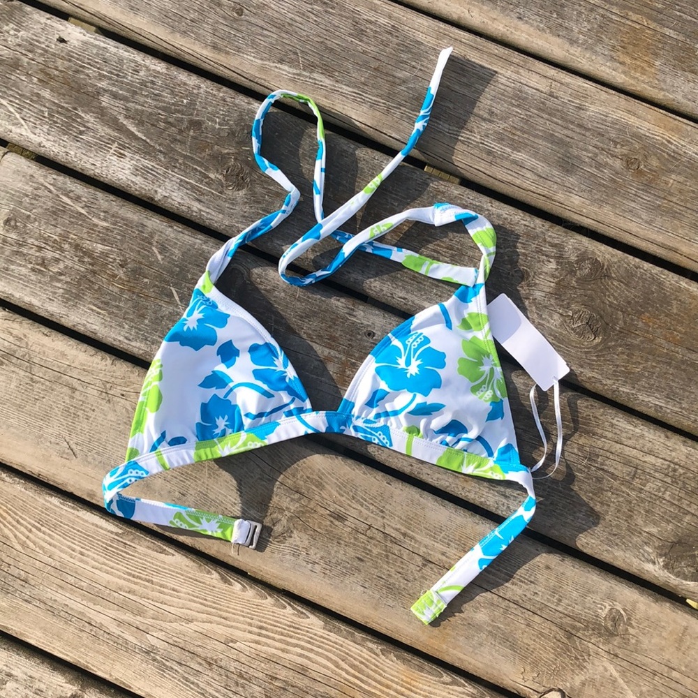 NWT BIKINI TOP Medium